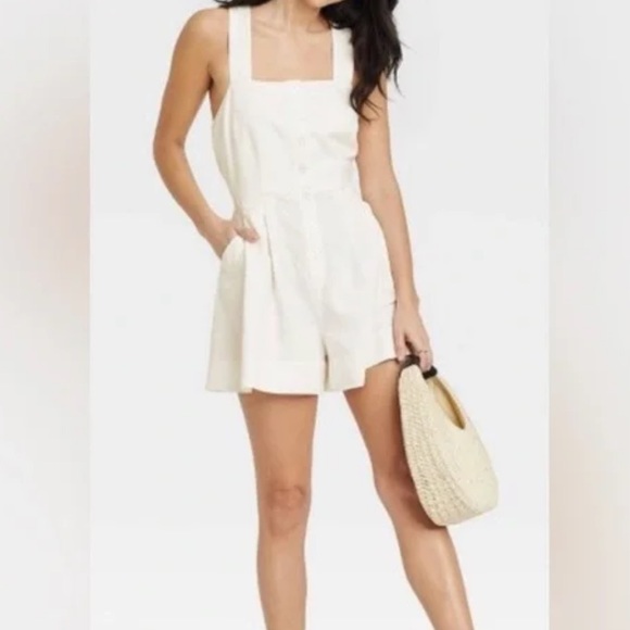 a new day Pants - A New Day Jumpsuit Women’s Cream Romper Size